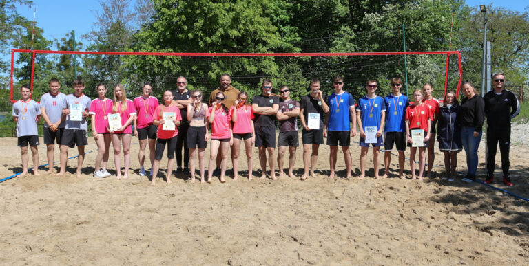 Licealiada w siatkówce plażowej.