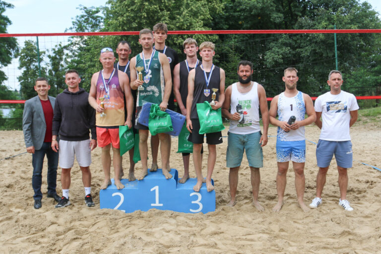 Turniej Siatkówki Plażowej Mężczyzn o Puchar 66 Dni Borów Tucholskich.